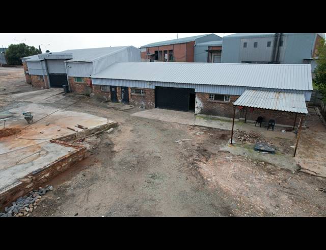 479M² FACTORY TO LET IN ALBERTON NORTH